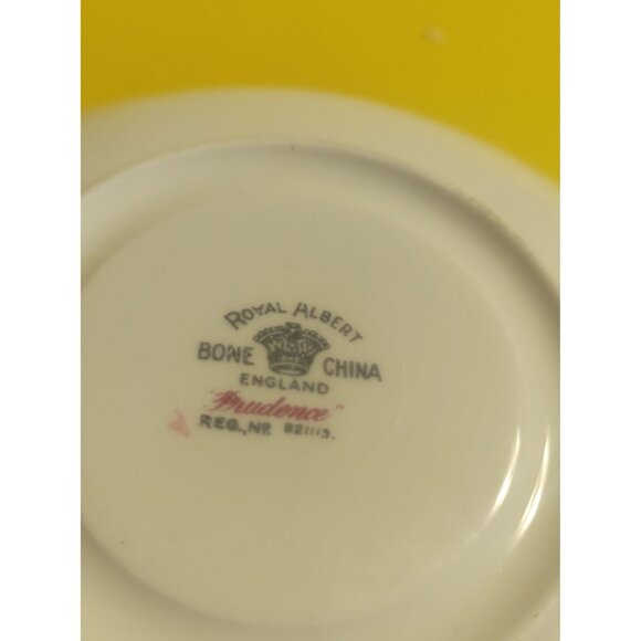 Royal Albert Pink Prudence teacup & saucer, Crown China mark, Hampton shape 1930 - Picture 12 of 12